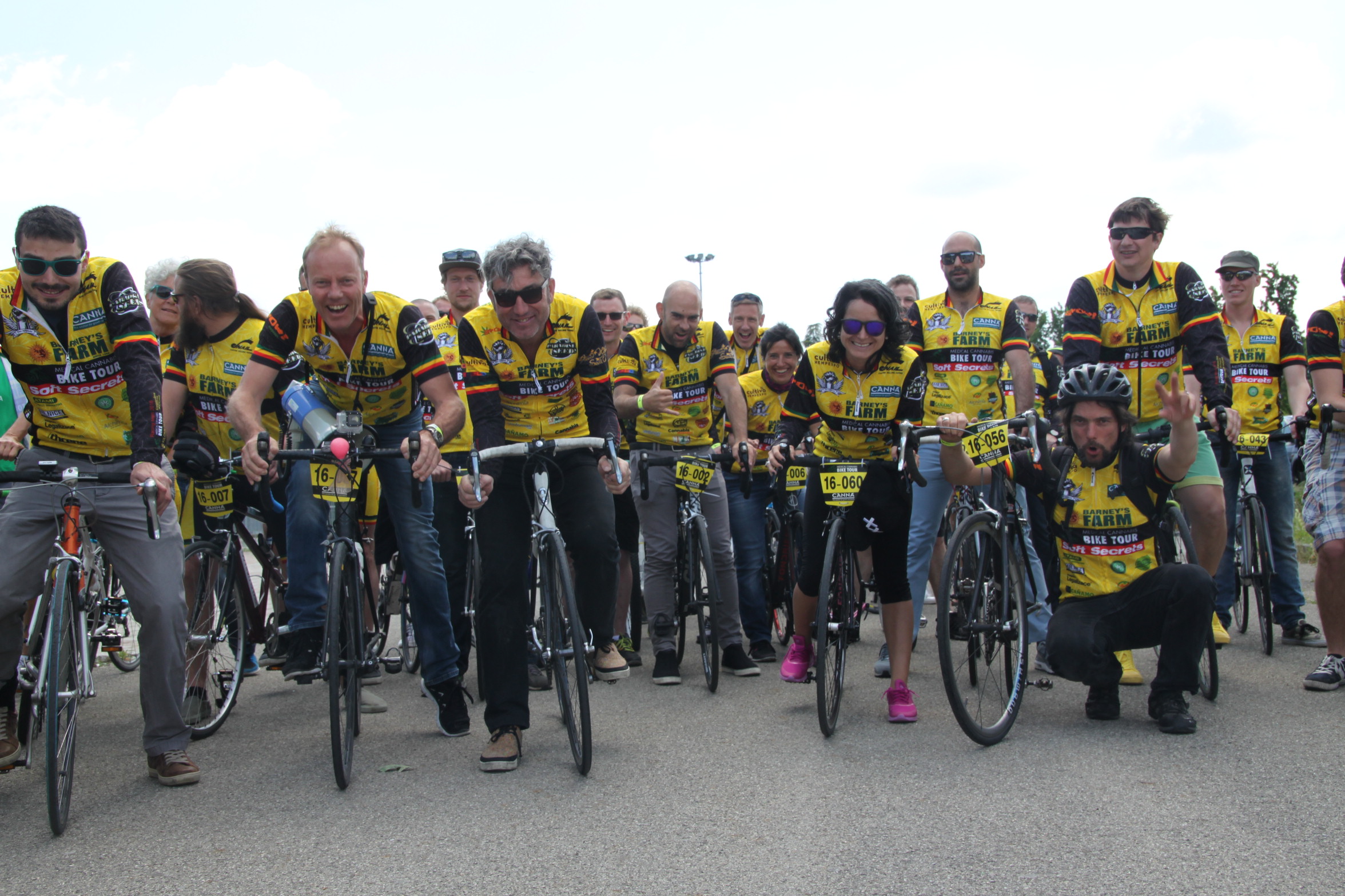 Medical Cannabis Bike Tour 2016 - Slovenia to Italy - Indica/Sativa Trade
